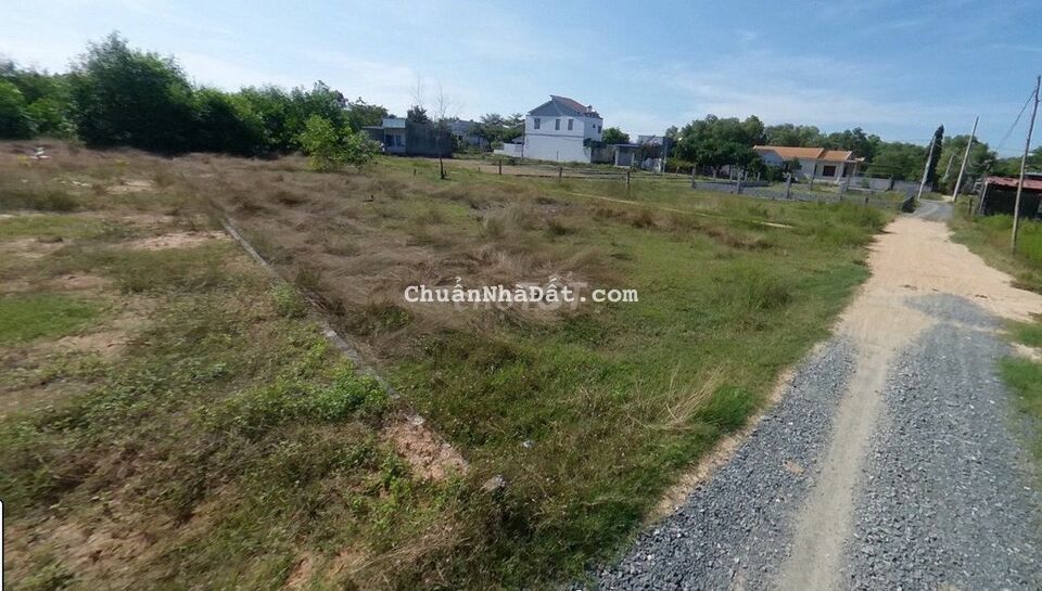 Bán đất 5x25m,đường 3m, full thổ cư, giá 1.2 tỷ,gần KDC, Tân Bình,LaGi Bán đất 5x25m,đường 3m, full thổ cư, giá 1.2 tỷ,gần KDC, Tân Bình,LaGi