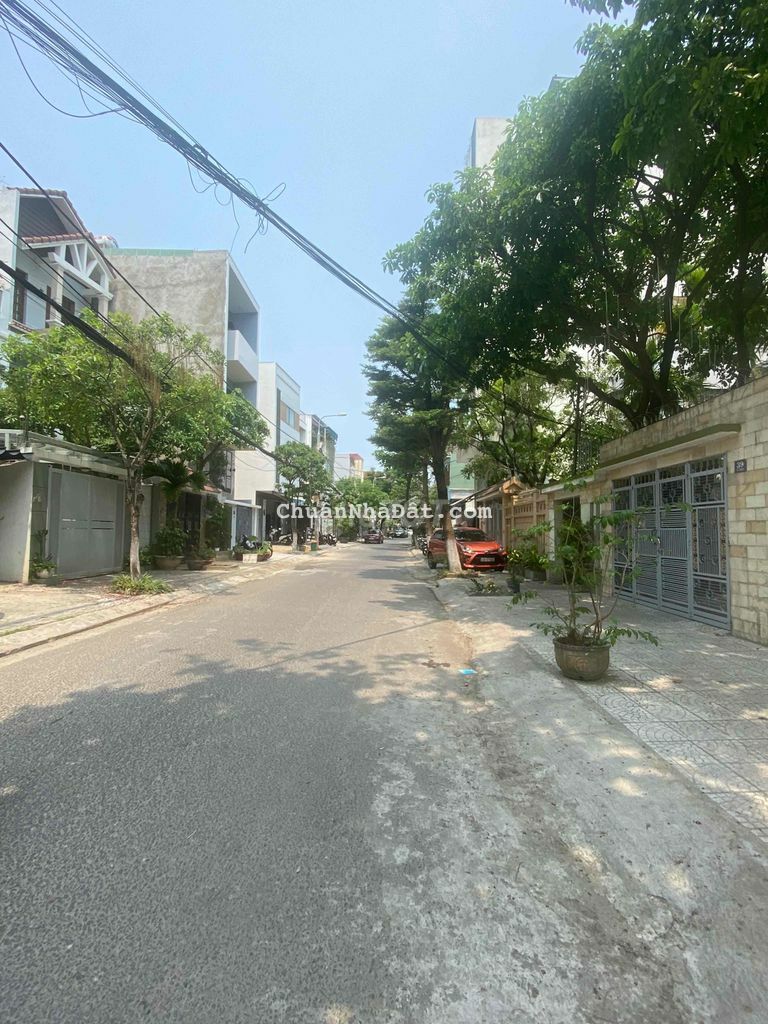 chinh chủ bán lô đất mặt tiền 5m5 thiều 14 gần biển NTT