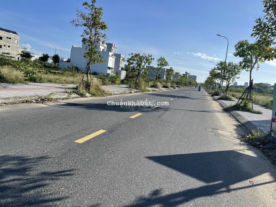 Một lô *** đông nam kim long khu E