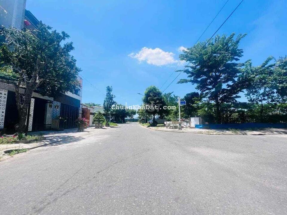 Lô góc hai mặt tiền Hoà Minh 25 , ngay Nguyễn Sinh Sắc đẹp xây căn hộ Lô góc hai mặt tiền Hoà Minh 25 , ngay Nguyễn Sinh Sắc đẹp xây căn hộ