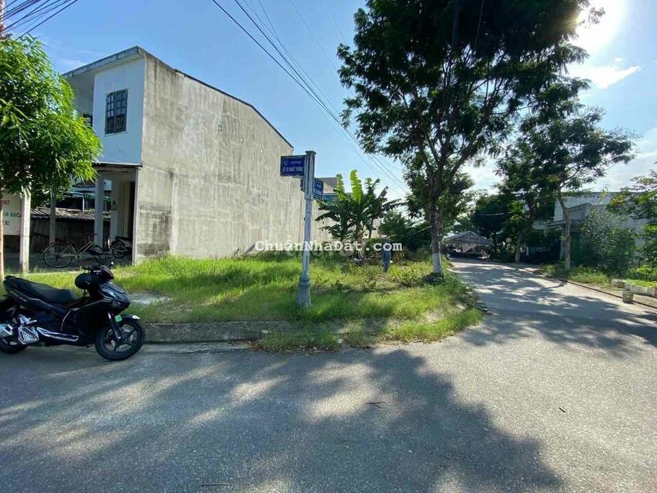 4.2 tỷ / Góc 140m2 Lê Tự Nhất Thống Liên Chiểu Đà Nẵng