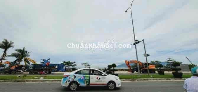 ĐẤT BIỆT THỰ NGUYỄN TẤT THÀNH