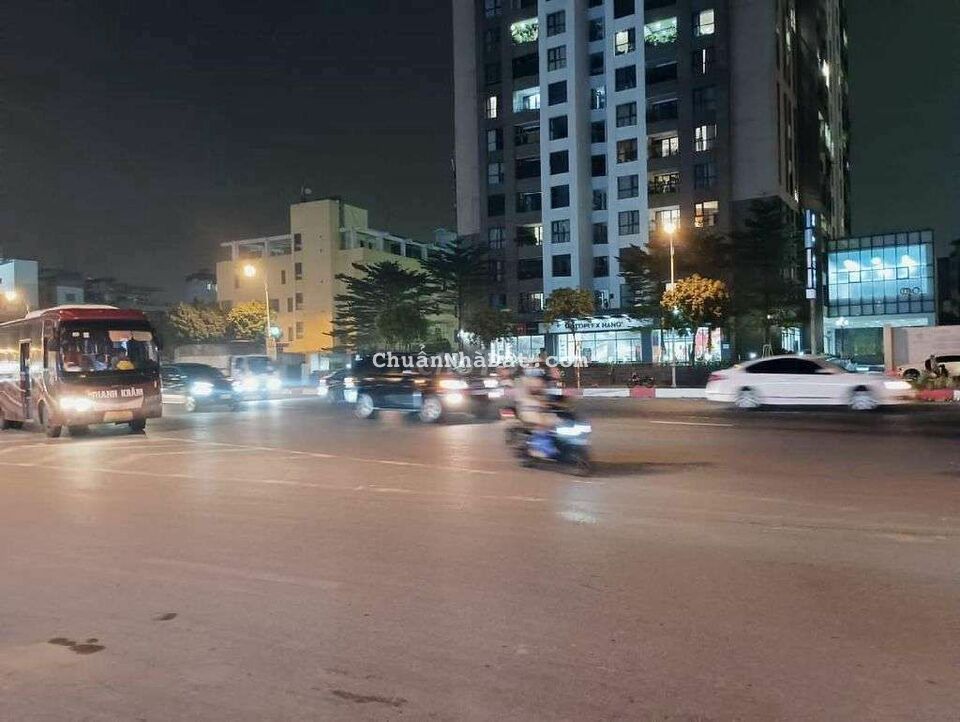 GIÁ RẺ NHẤT ĐÀM QUANG TRUNG LONG BIÊN, MT6M, KD , DT 110M. GIÁ 9 TỶ. GIÁ RẺ NHẤT ĐÀM QUANG TRUNG LONG BIÊN, MT6M, KD , DT 110M. GIÁ 9 TỶ.