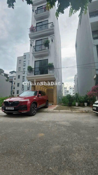 Chính chủ cần bán gấp đất mặt phố Trạm - Long Biên 54m2 mt 5m giá hợp lý 0936368787