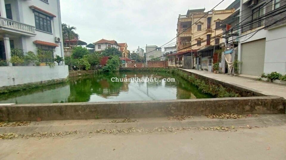 Dt56m mt4.5m gara ôtô gần Aeon xq nhiều tiện ích