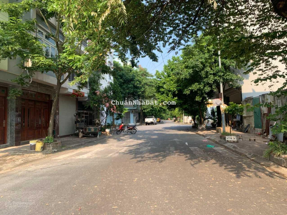 Bán gấp 60m đất view vườn hoa Giang Biên, khu tái định cư an sinh đỉnh Bán gấp 60m đất view vườn hoa Giang Biên, khu tái định cư an sinh đỉnh