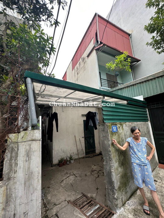 Bán đất Hoàng Như Tiếp, Long Biên 60m, giá 5,4 tỷ. Hiếm, gần bệnh viện Tâm Anh, xây CCMN tuyệt đẹp