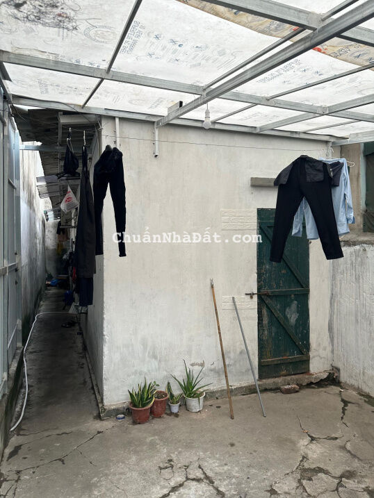 Bán đất Hoàng Như Tiếp, Long Biên 60m, giá 5,4 tỷ. Hiếm, gần bệnh viện Tâm Anh, xây CCMN tuyệt đẹp