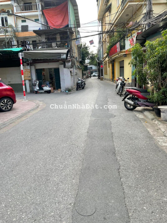 Bán đất Nguyễn Sơn - Long Biên 70m2 * 5 tỷ, ngõ nông, 2 mặt ngõ