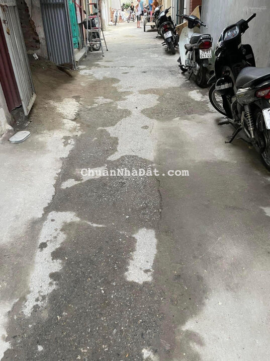 Bán đất Nguyễn Sơn - Long Biên 70m2 * 5 tỷ, ngõ nông, 2 mặt ngõ