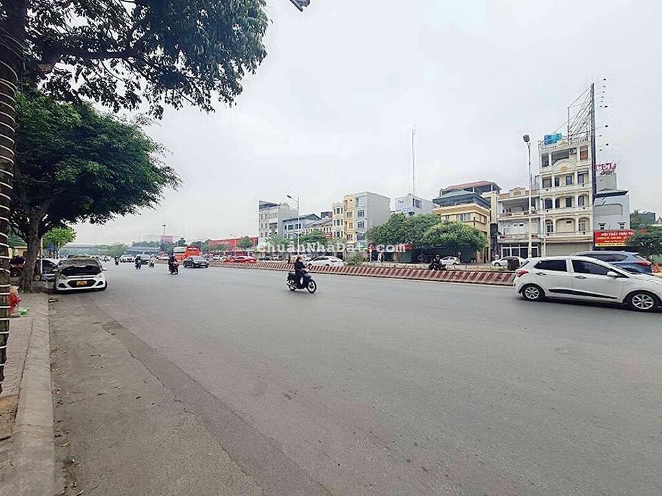 HIẾM 💥💥ĐÀM QUANG TRUNG - ĐẤT 2 MẶT TIỀN 12M - DT 86M -- U Ô TÔ TRÁNH