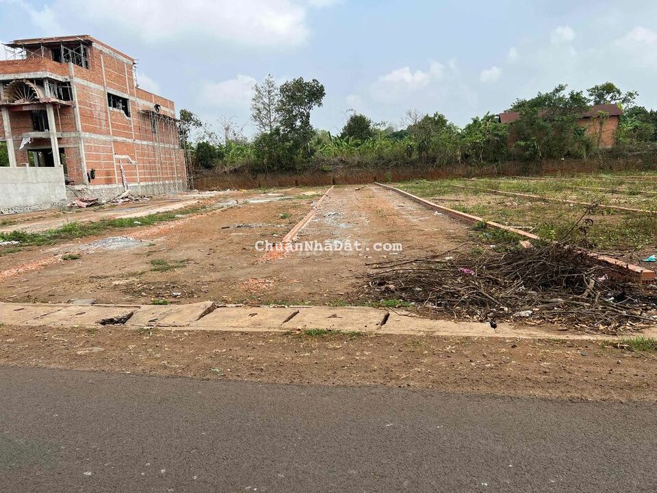 Bán đất Mặt tiền Kinh Doanh, dtich 10x50 TCSR tại Bàu Trâm,Long Khánh