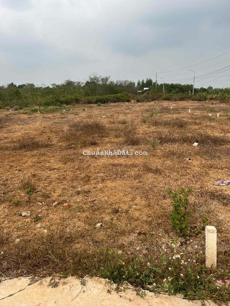 Bán đất Trung Tâm Long Khánh, dtich 10x30 giá chỉ từ 1.1tỷ Bán đất Trung Tâm Long Khánh, dtich 10x30 giá chỉ từ 1.1tỷ