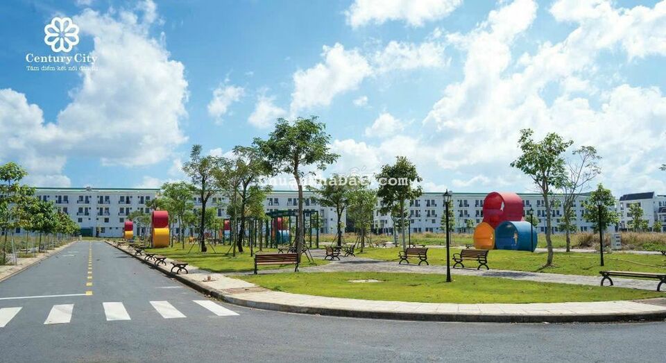 Chủ giảm 200 triệu bán lô 100m2 dự án Century City Chủ giảm 200 triệu bán lô 100m2 dự án Century City