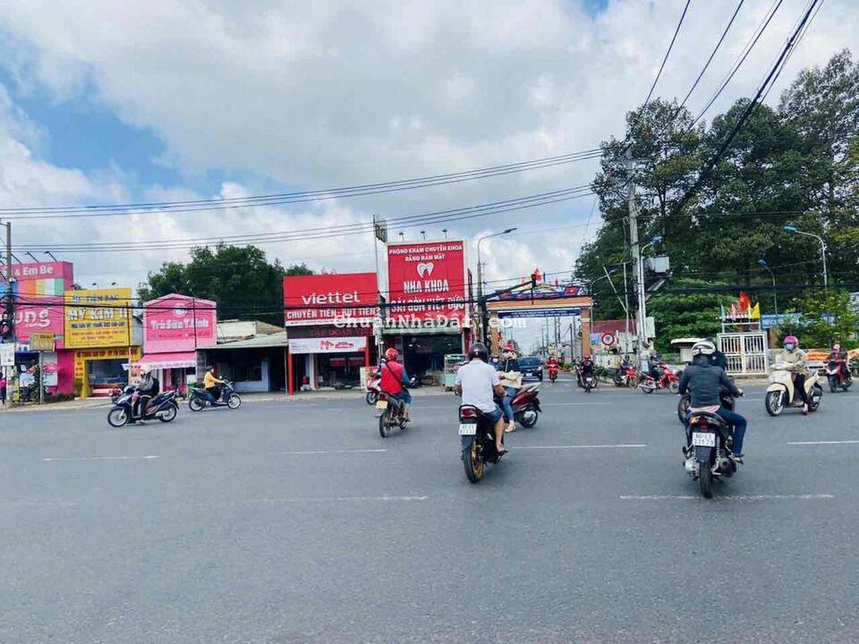 Cần bán lỗ lô đất mặt tiền kinh doanh xã Long Phước - Long Thành