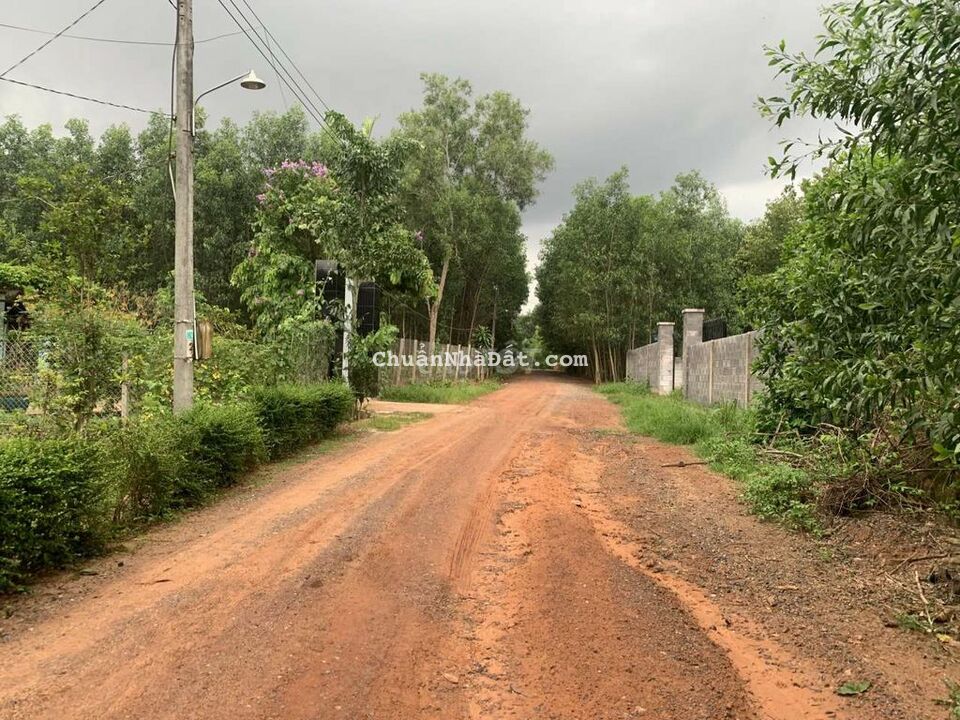 Bán 760m2 xã Tân Hiệp, mặt tiền đường xe tải lớn. Ngay khu dân cư Bán 760m2 xã Tân Hiệp, mặt tiền đường xe tải lớn. Ngay khu dân cư