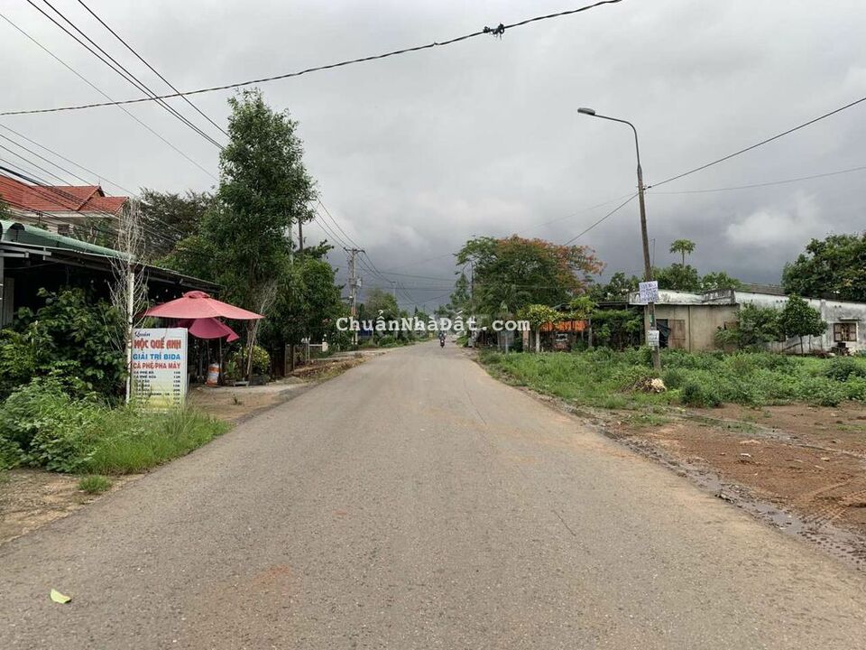 Bán 760m2 xã Tân Hiệp, mặt tiền đường xe tải lớn. Ngay khu dân cư Bán 760m2 xã Tân Hiệp, mặt tiền đường xe tải lớn. Ngay khu dân cư