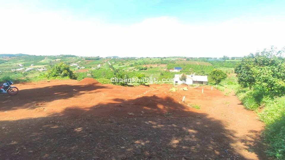 Đất nghỉ dưỡng thị trấn Nam Ban cách chợ Thăng Long 3km giá 900 triệu