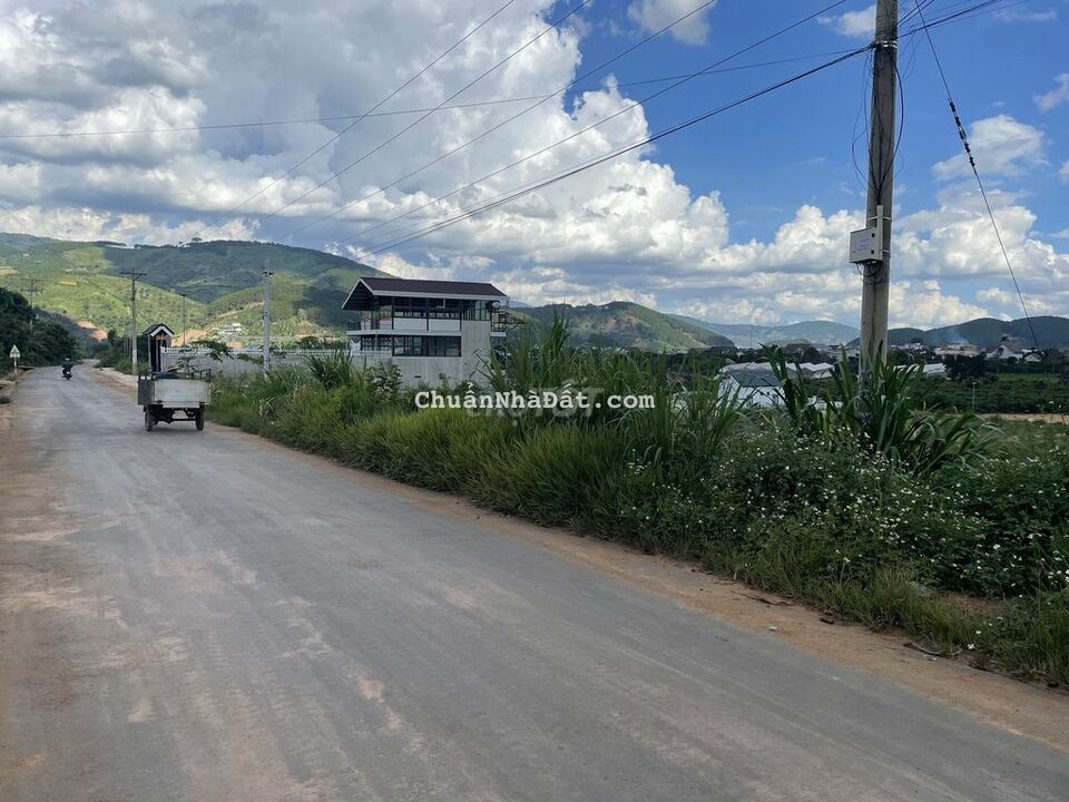 Ngân hàng dí nên chủ bán lỗ lô đất mặt đường nhựa thôn 3 Mê Linh Ngân hàng dí nên chủ bán lỗ lô đất mặt đường nhựa thôn 3 Mê Linh