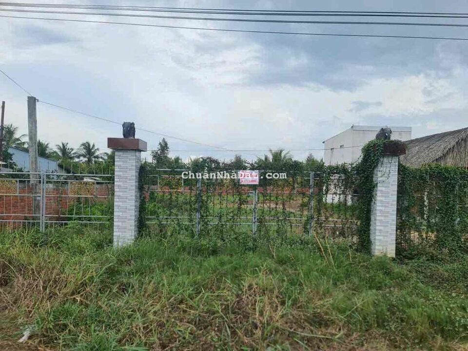 Bán 1883,2m2 Đất giá 4tỉ700tr Mặt Tiền Quốc Lộ 53 - Gần Cầu Mang Thít