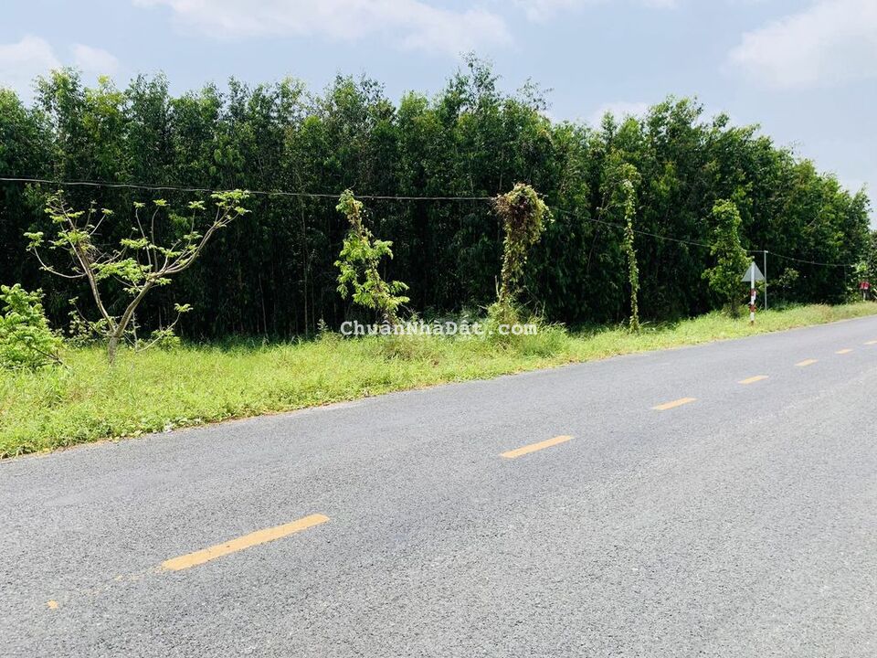 Bán 1.389m2 đất mặt tiền đường Tỉnh 927C thuộc TX. Ngã Bảy, Hậu Giang