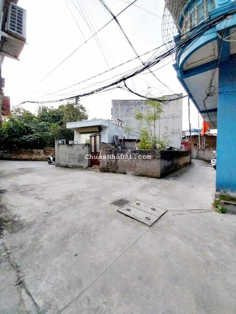 Chuyển Nhượng Lô Đất Ngõ 11 Đông Khê, Ô Tô Vào Tận Nơi Chuyển Nhượng Lô Đất Ngõ 11 Đông Khê, Ô Tô Vào Tận Nơi