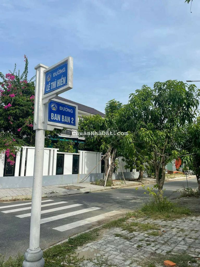 Ban Ban 2 - khu dân cư Bá Tùng 3, Hoà Quý .Vị trí gần gần công viên Ban Ban 2 - khu dân cư Bá Tùng 3, Hoà Quý .Vị trí gần gần công viên