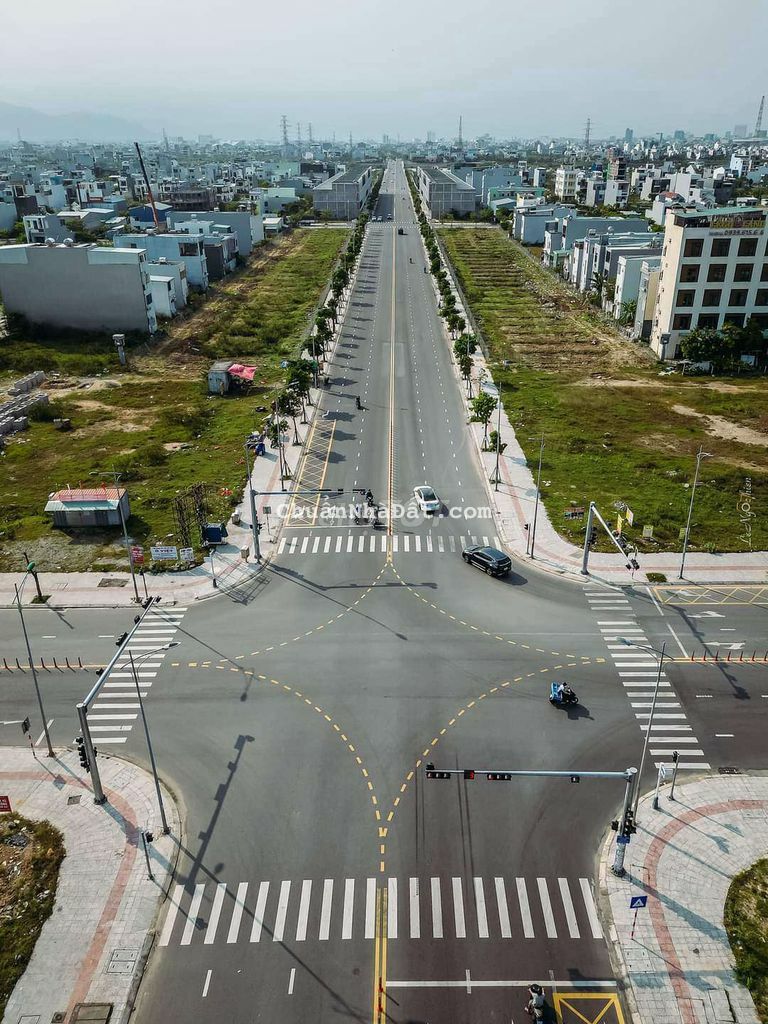 B2.61 25 dt 122.5m2 hướng tây nam đấu lưng shophouse B2.61 25 dt 122.5m2 hướng tây nam đấu lưng shophouse