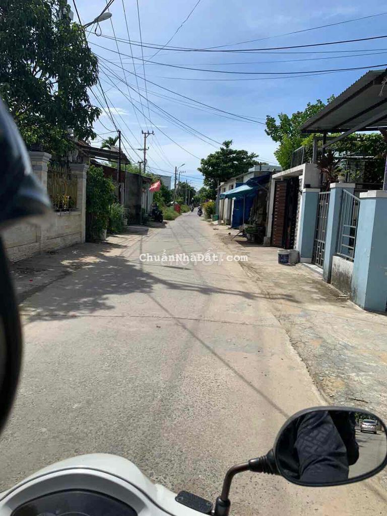 Đất kiệt Bình Kỳ hướng Đông giá 1,5 tỷ