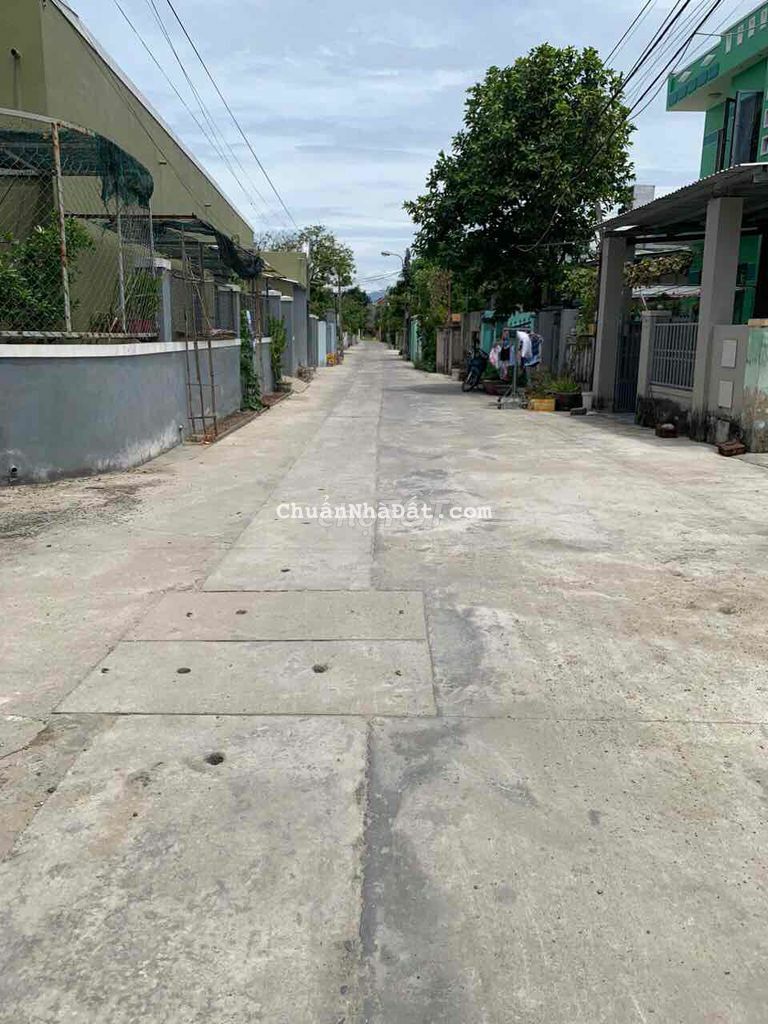 Đất kiệt Bình Kỳ y hình giá 1,5 tỷ