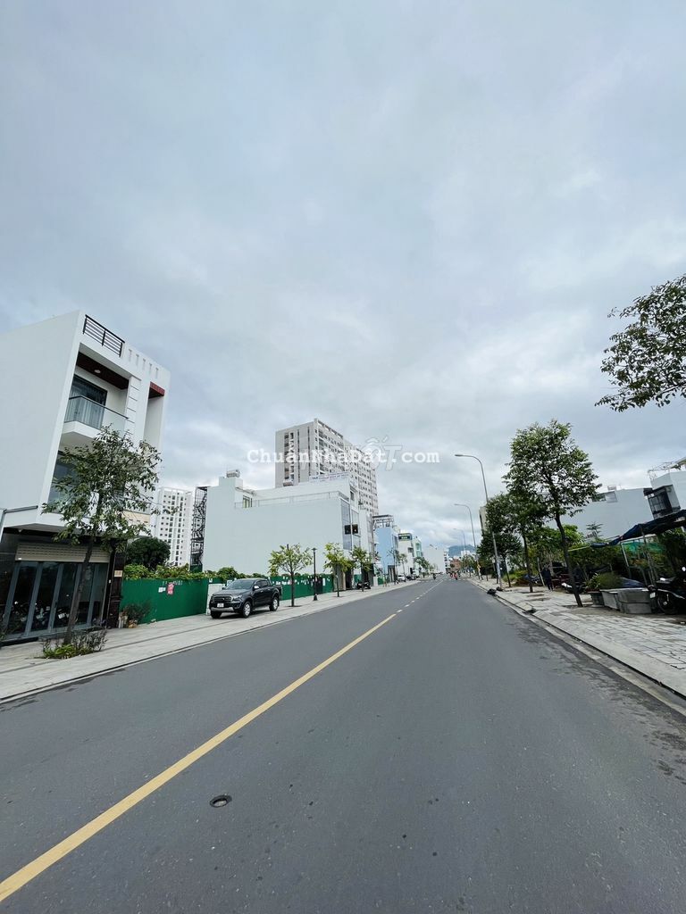 Bán cặp Vip đường Thích Quảng Đức Vcn Phước Long1