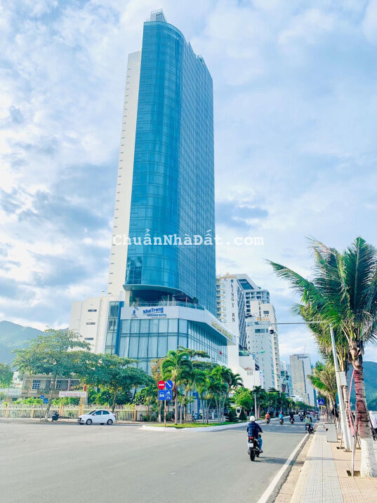 2 lô liền kề mặt tiền biển Phạm Văn Đồng thành phố Nha Trang 2 lô liền kề mặt tiền biển Phạm Văn Đồng thành phố Nha Trang