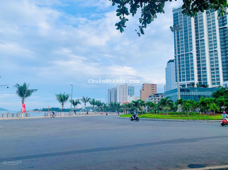 2 lô liền kề mặt tiền biển Phạm Văn Đồng thành phố Nha Trang 2 lô liền kề mặt tiền biển Phạm Văn Đồng thành phố Nha Trang
