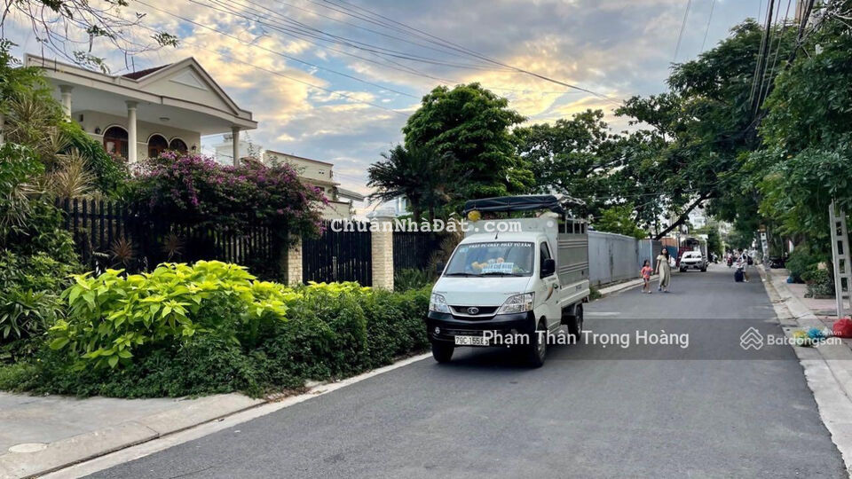 Bán đất đường Cao Văn Bé, Phường Vĩnh Phước, Nha Trang 52m2 (rộng 4m) giá 4,42 tỷ Bán đất đường Cao Văn Bé, Phường Vĩnh Phước, Nha Trang 52m2 (rộng 4m) giá 4,42 tỷ