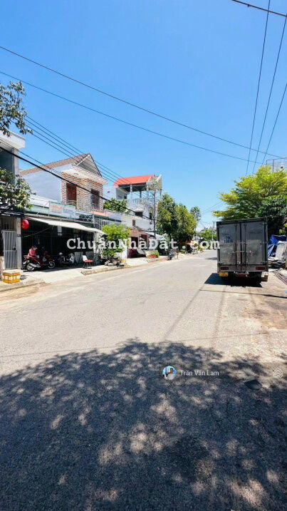 BÁN LÔ GÓC MẶT TIỀN ĐƯỜNG NGUYỄN CHÍCH (20M) - CÁCH BIỂN 600M GIÁ CHỈ 3.5 TỶ.