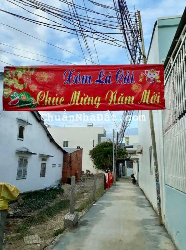 Bán đất hẻm Nguyễn Khuyến, Vĩnh Hải, Nha Trang. DT: 80m2 hướng đông nam. Giá: 1,6tỷ. Lh: 0948918580 Bán đất hẻm Nguyễn Khuyến, Vĩnh Hải, Nha Trang. DT: 80m2 hướng đông nam. Giá: 1,6tỷ. Lh: 0948918580