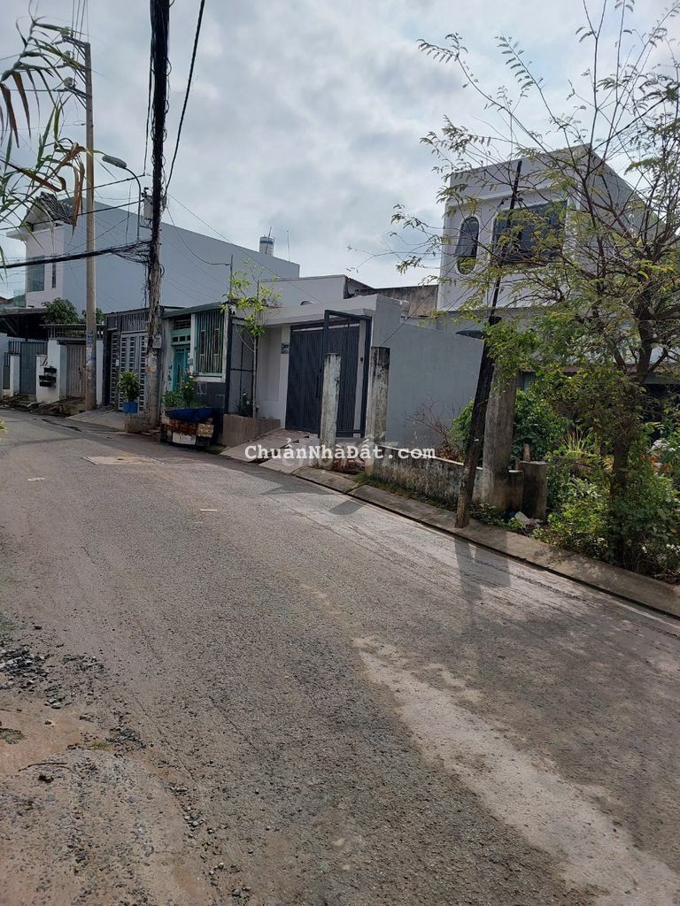 BÁN ĐẤT 175 M2(7X27)(ONT)MẶT TIỀN HẺM ĐƯỜNG LÊ VĂN LƯƠNG, NHÀ BÈ. BÁN ĐẤT 175 M2(7X27)(ONT)MẶT TIỀN HẺM ĐƯỜNG LÊ VĂN LƯƠNG, NHÀ BÈ.