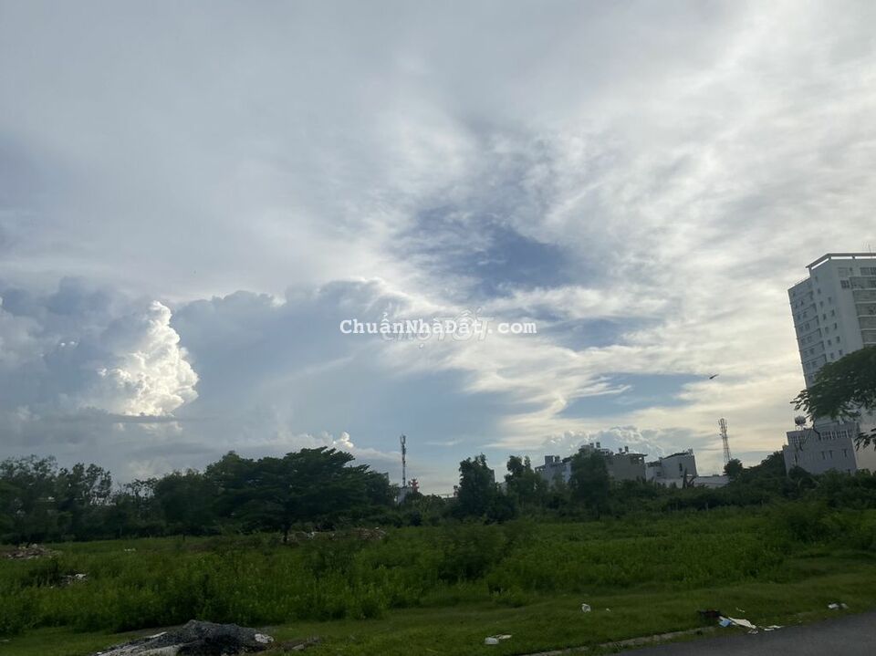 SƯ CÔ BÁN ĐẤT XÂY CHÙA-GIÁ DÀNH CHO CÁC NHÀ ĐẦU