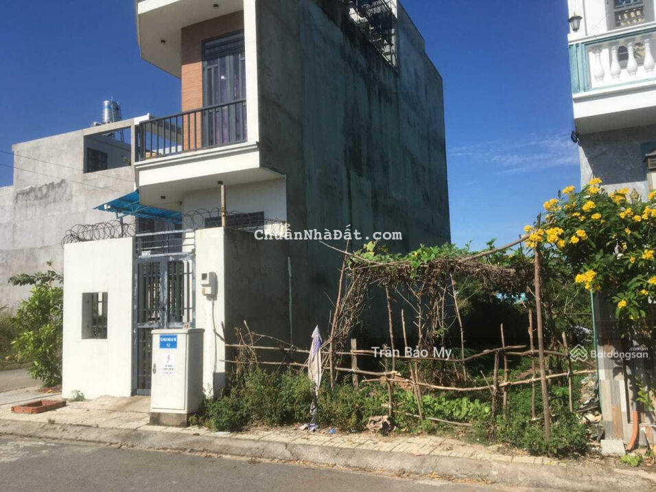 Chúng tôi cần tiên cần bán để chuyển về quê đất MT Dương Thị Năm, Phú Xuân, SHR, 807tr/75m2.