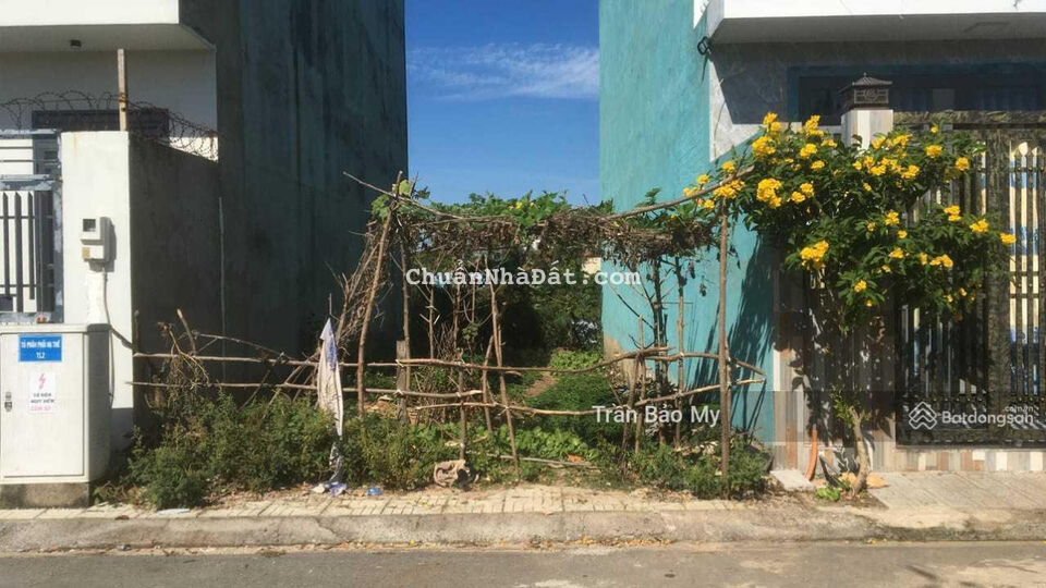 Chúng tôi cần tiên cần bán để chuyển về quê đất MT Dương Thị Năm, Phú Xuân, SHR, 807tr/75m2.