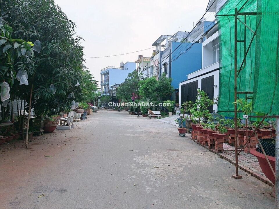 LÔ GÓC 2 MẶT TIỀN ĐỐI DIỆN CÔNG VIÊN HẺM 1911