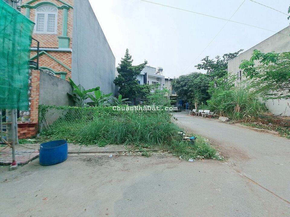 LÔ GÓC 2 MẶT TIỀN ĐỐI DIỆN CÔNG VIÊN HẺM 1911