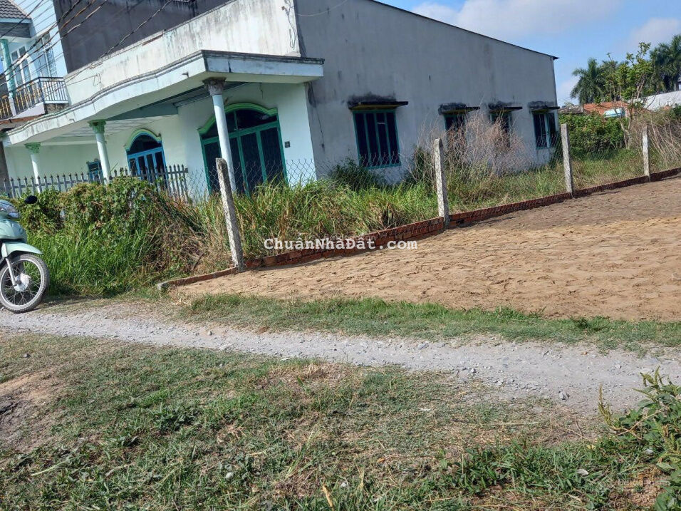 Cần tiền làm ăn! Bán nhanh lô đất 82,7m2 đường Lê Văn Lương ,gần trường THPT Phước Kiển giá 900tr