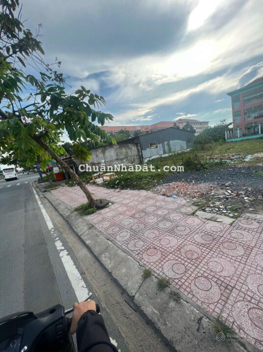 Đất đẹp thổ cư 83m2 đường Nguyễn Văn Tạo, xã Hiệp Phước gần UBND xã Hiệp Phước 0865281424 giá 817tr