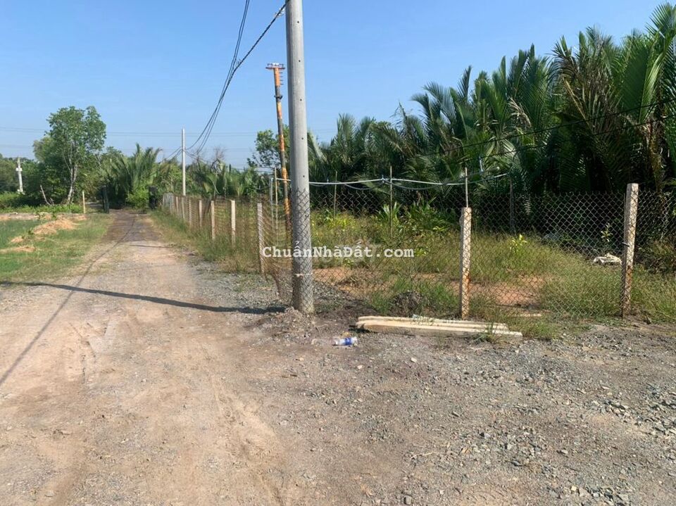 nếu a/c có 1 tỷ đồng hãy liên hệ em để đầu tư ạ nếu a/c có 1 tỷ đồng hãy liên hệ em để đầu tư ạ