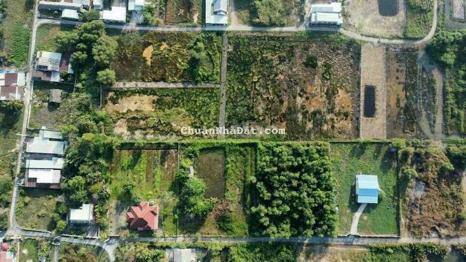 Đất Ngộp Nhơn Trạch,1000m2 giá 1,6 tỷ , sổ sẵn công chứng ngay Đất Ngộp Nhơn Trạch,1000m2 giá 1,6 tỷ , sổ sẵn công chứng ngay