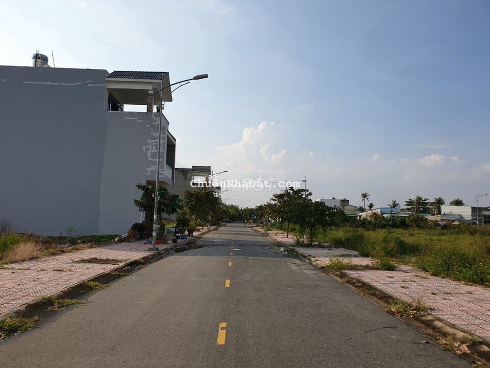 Kẹt tiền bán gấp 100m² ngay chợ Đại Phước chỉ 2 tỷ 150