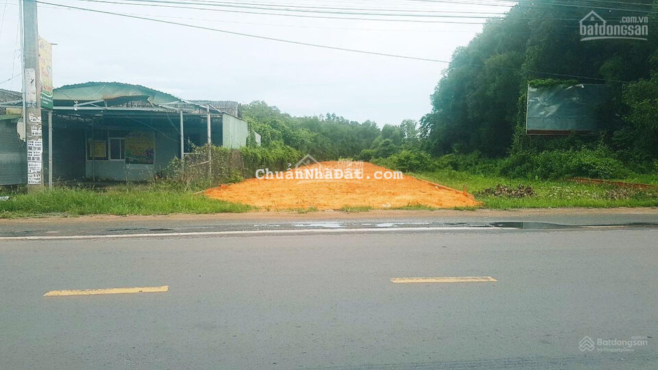 Bán mặt tiền Quách Thị Trang, giá rẻ, đất ONT cách phà Cát Lái 5km, khu an toàn không QH