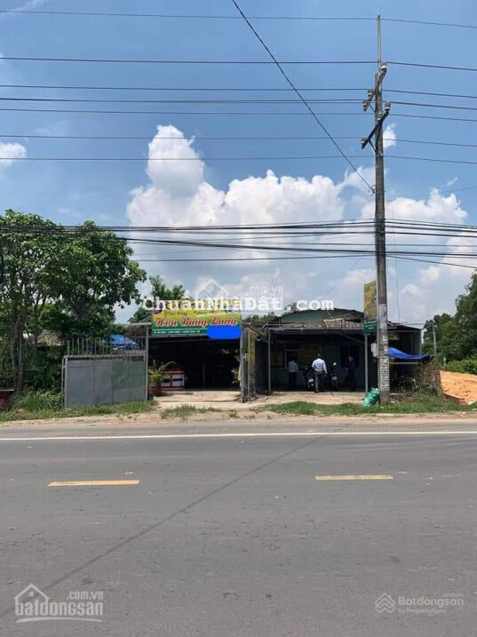 Bán mặt tiền Quách Thị Trang, giá rẻ, đất ONT cách phà Cát Lái 5km, khu an toàn không QH