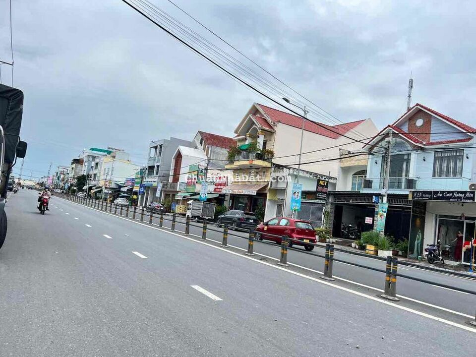 BÁN NỀN MẶT TIỀN TRẦN HOÀNG NA 8.45 x 19.75 - ĐOẠN GẦN CHÂN CẦU BÁN NỀN MẶT TIỀN TRẦN HOÀNG NA 8.45 x 19.75 - ĐOẠN GẦN CHÂN CẦU